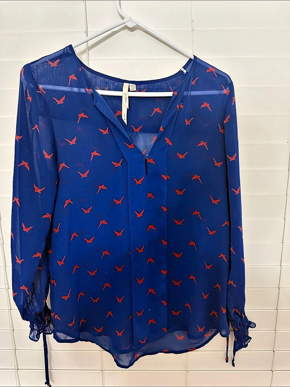 Boutique Bellatrix Long Sleeve Blouse in Blue & Red Size XS Like New